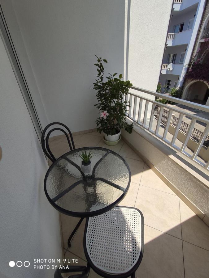 Apartments Jadranka Makarska Eksteriør bilde