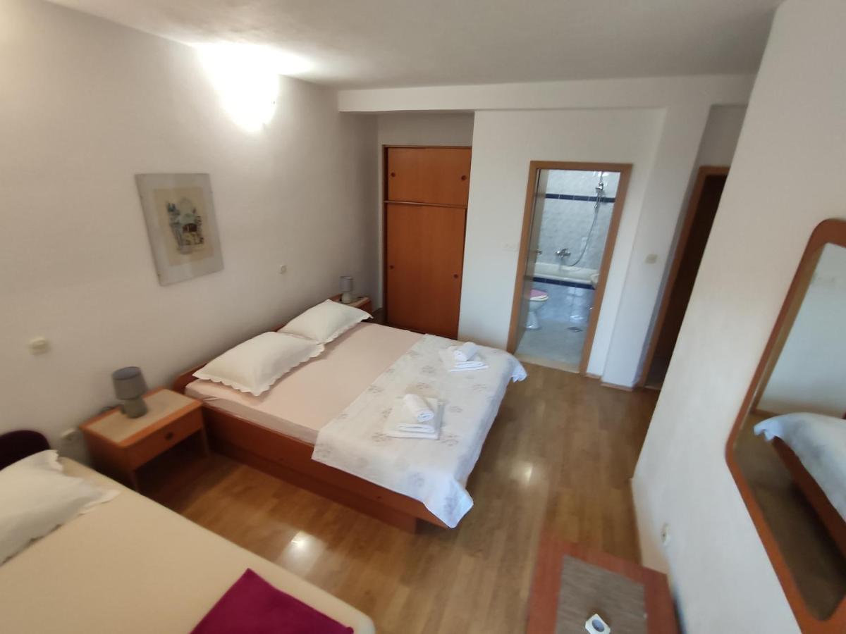 Apartments Jadranka Makarska Eksteriør bilde