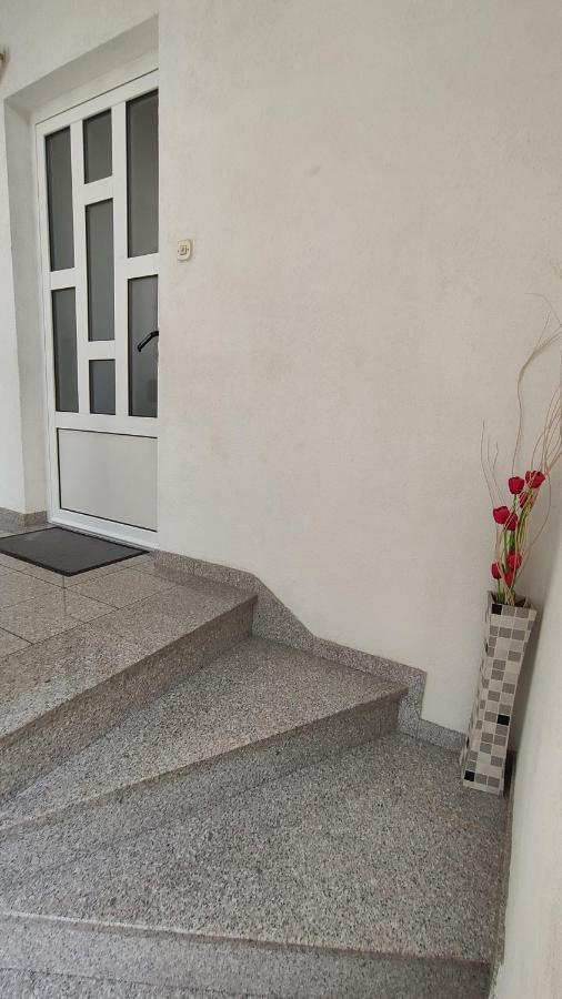 Apartments Jadranka Makarska Eksteriør bilde
