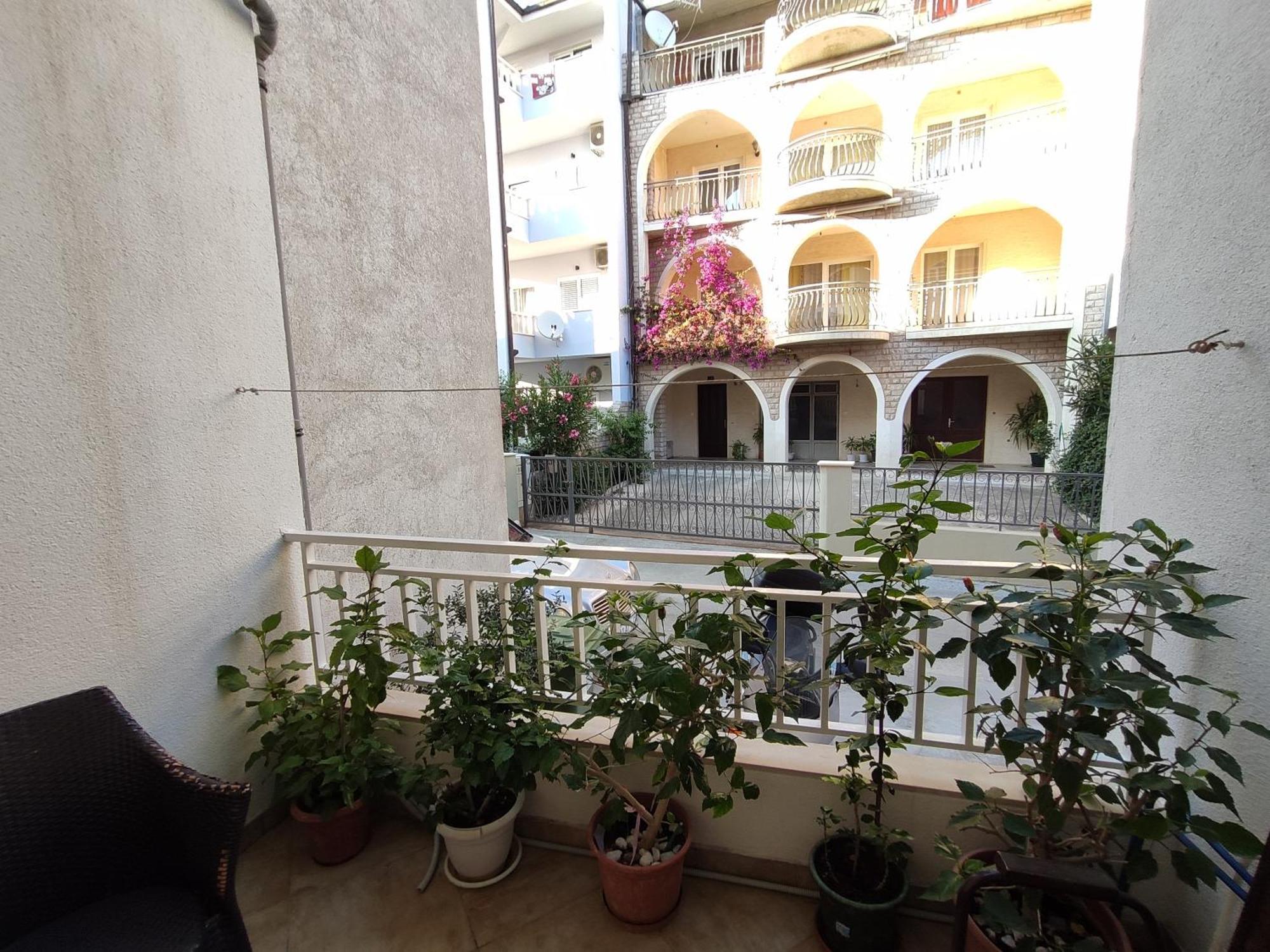 Apartments Jadranka Makarska Eksteriør bilde