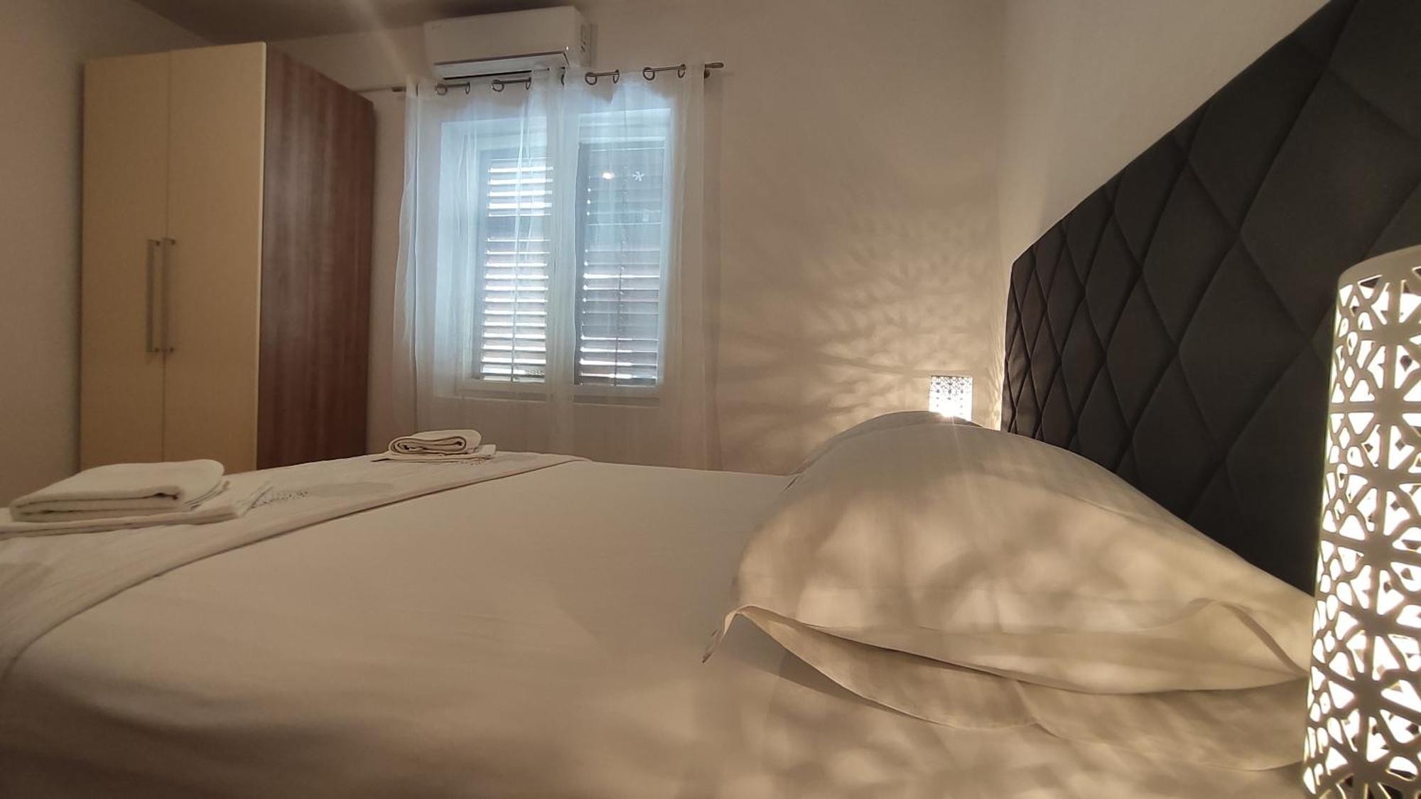 Apartments Jadranka Makarska Eksteriør bilde