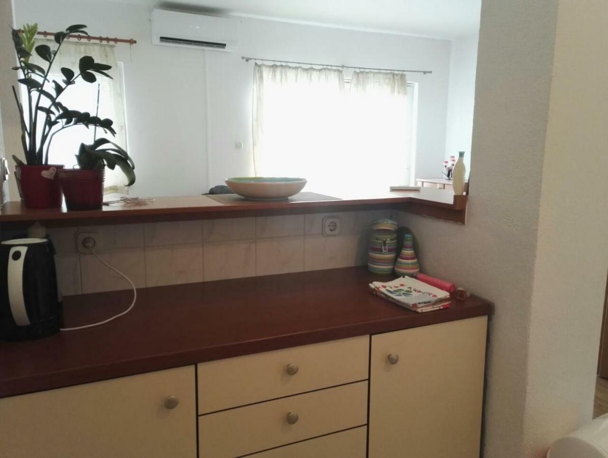 Apartments Jadranka Makarska Eksteriør bilde