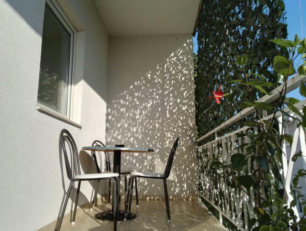 Apartments Jadranka Makarska Eksteriør bilde